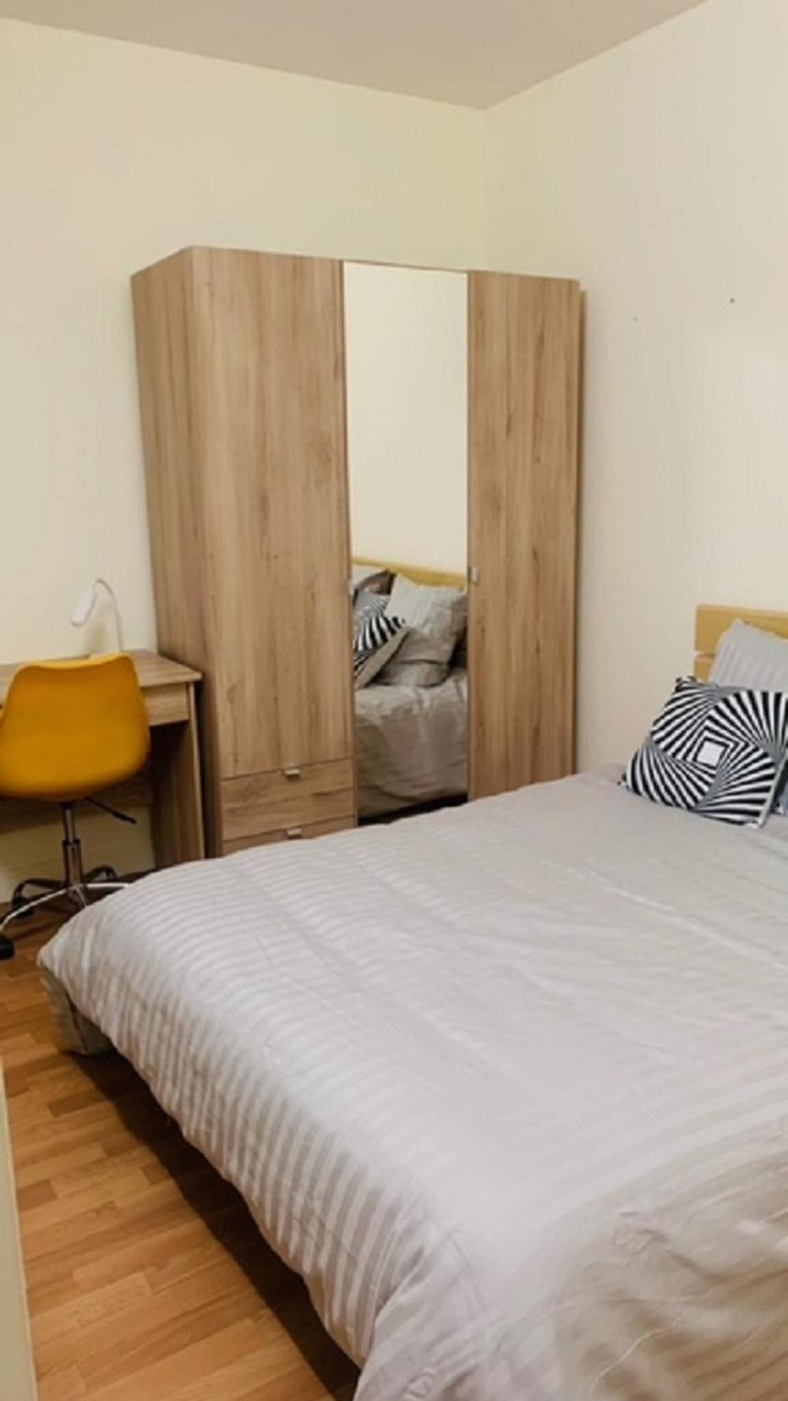 Appartement Calme Et Chaleureux Proche De Paris 쿠르브부아 외부 사진